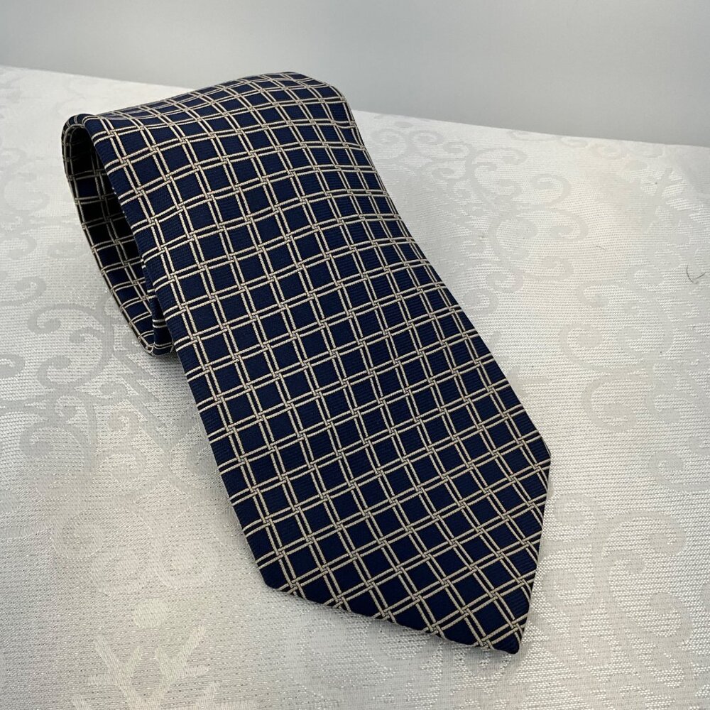 Brooks Brothers 346 Pure Silk Navy‎ & Beige Checkered Mens Tie